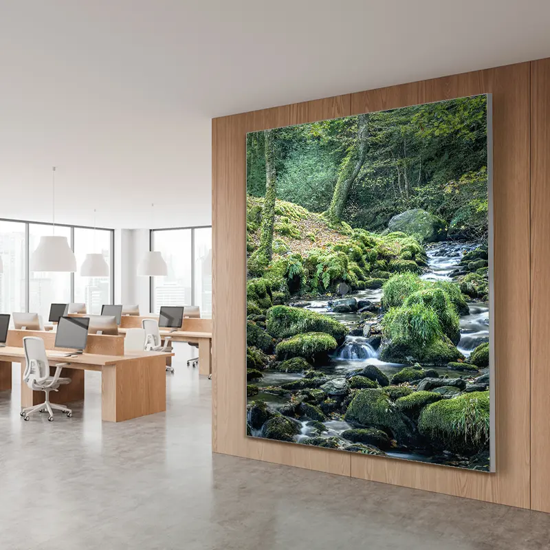 Wandbild mit Textildruck und akustischer Wirkung in einem Großraumbüro