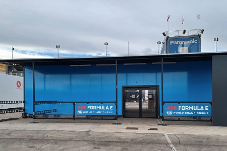 Rennstall Frontansicht bei Formula E